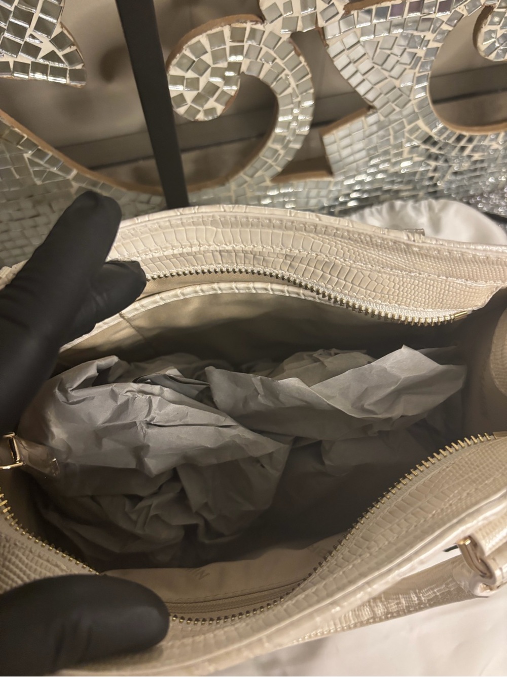 ⭐️Brahmin Cami Sea Salt White Carman Leather Satchel - Picture 5 of 12